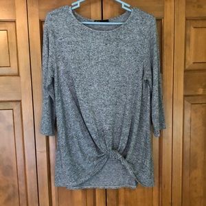 Gibson Front Knot Tunic, size medium, grey